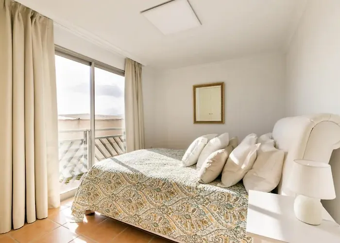 Sunny Maria La Tejita גרנדילה דה אבונה